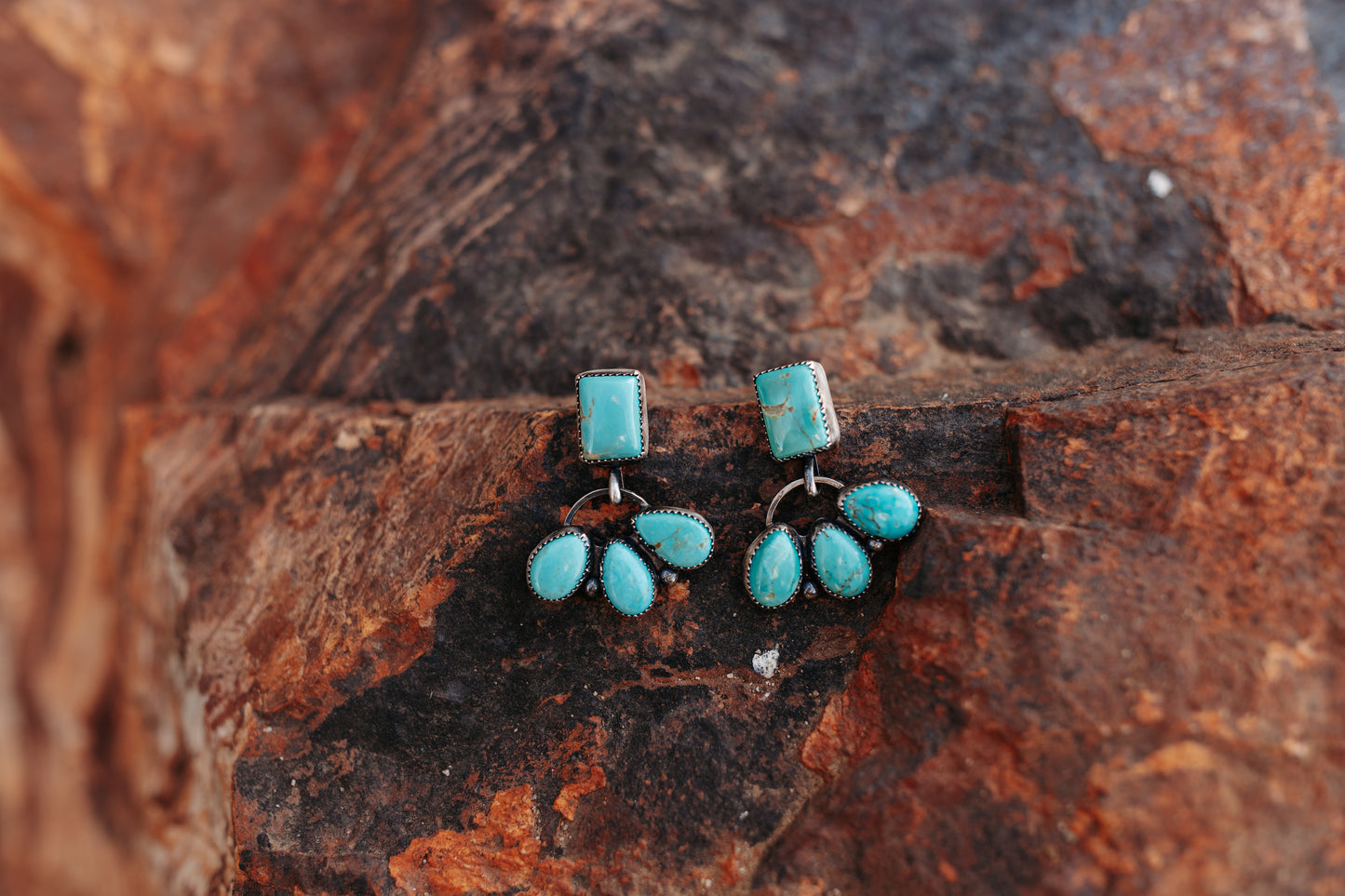 The Painted Horizon Drops