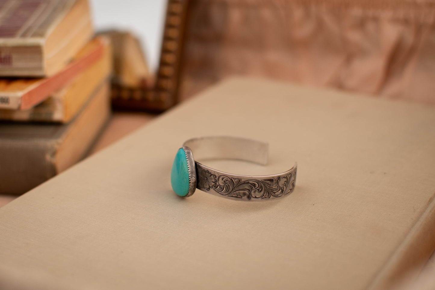 The Big Loop Cuff