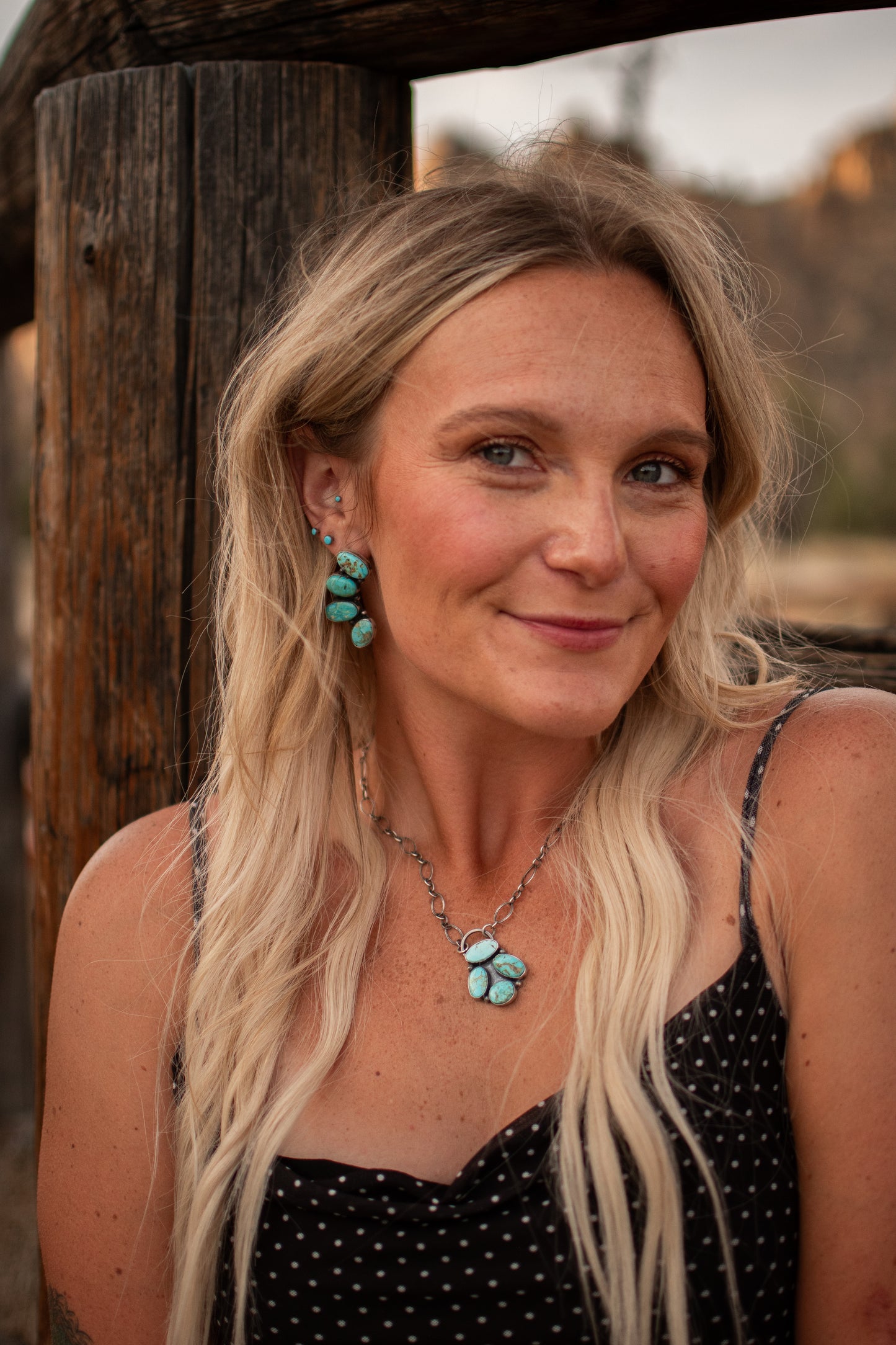 The Top Hand Earrings